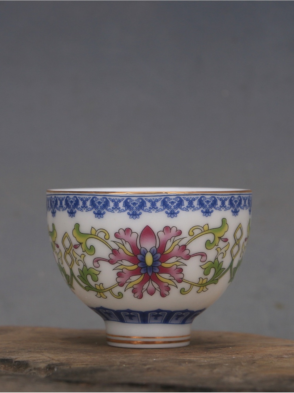 Collect Chinese Jingdezhen Famille Rose Porcelain Lotus Flower Branch Cup